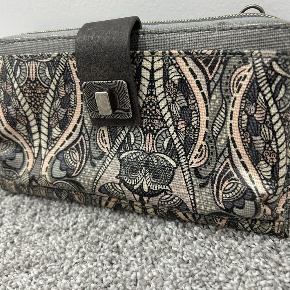 Sakroots‎ Artists Circle Owl Wristlet Wallet Faux Leather EUC
